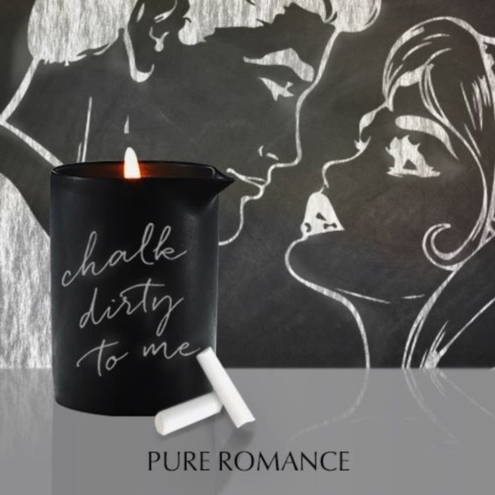 Burning desire 🔥 soy massage oil candle